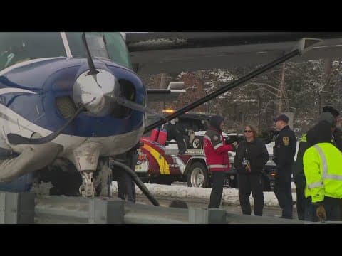 Plane makes emergency landing on Virignia highway