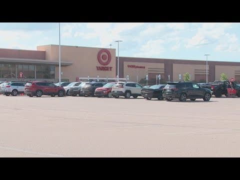 Officer injured when suspect in stolen Hyundai rams into Hilliard police cruisers