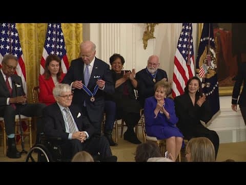 Phil Donahue, talk show icon and husband of Marlo Thomas, has died