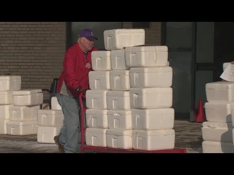 Volunteers deliver meals to 5 central Ohio counties after winter storm