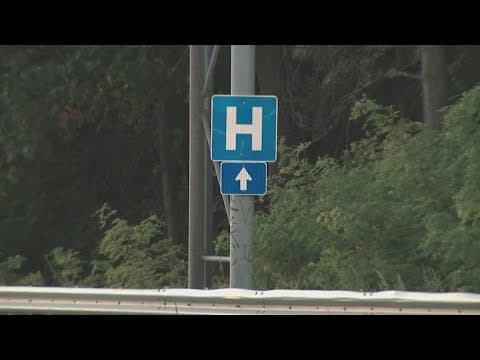 Rudy Giuliani suffers spinal injury in crash