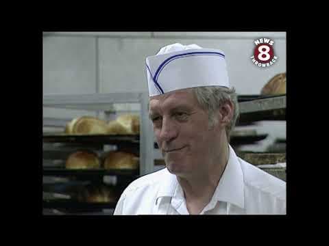 Howard's Bakery in El Cajon, California 1995