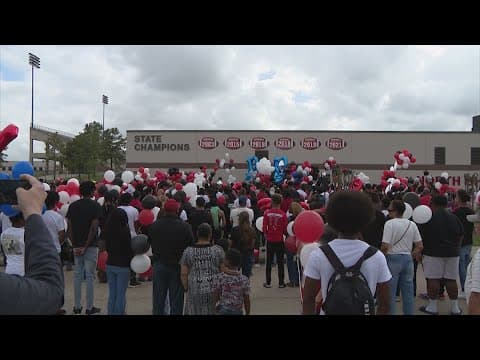 Funeral arrangements for North Shore HS football player killed at party