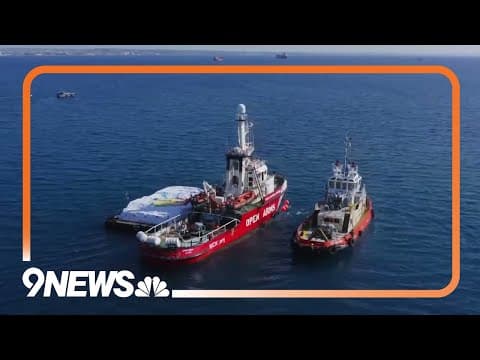 Ship carrying 200 tons of food aid heads to Gaza