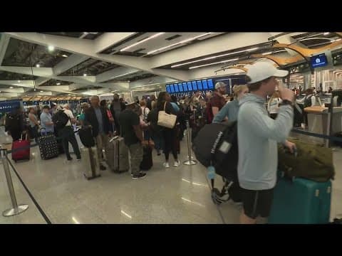 Flying somewhere for Labor Day weekend? Get to the airport early