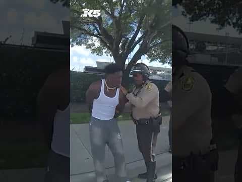 Bodycam videos shows Tyreek Hill being detained by Miami police