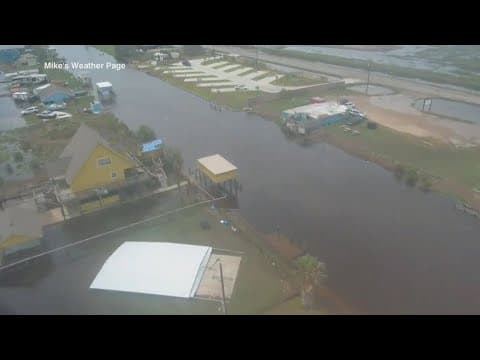 Beryl makes landfall in Texas as Category 1 hurricane, flooding roads across Houston area