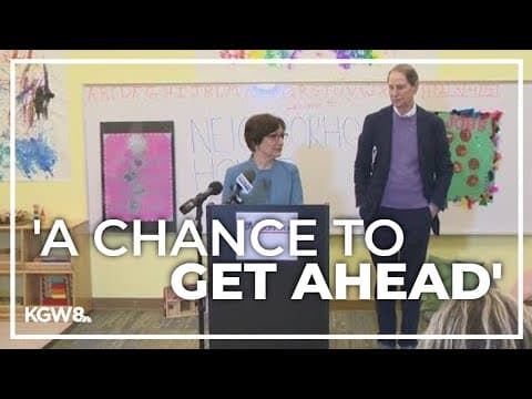 Sen. Ron Wyden pushes for enhanced child tax credits