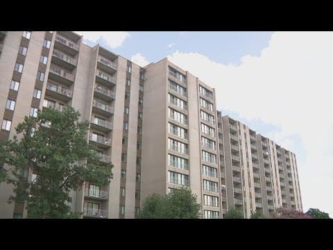 Toddler falls from 6th floor balcony in College Park