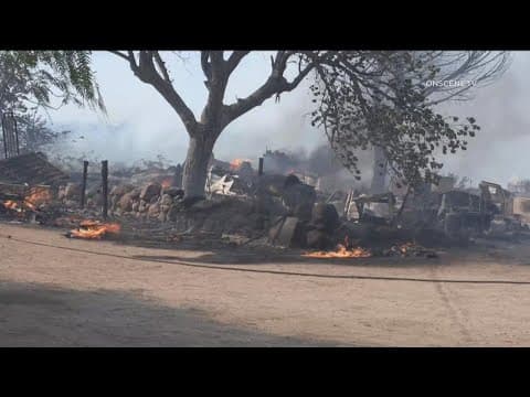 Border32 Fire east of Dulzura grows quickly burning hundreds of acres