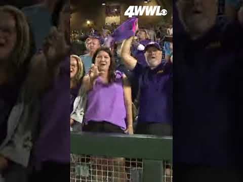 GEAUXING TO THE SHIP! 🐯🏆LSU fans go wild after dramatic 9th-inning rally!