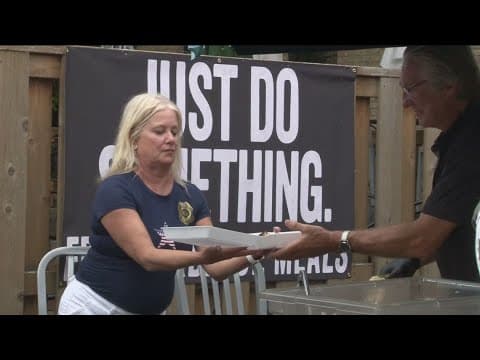 MN restaurant serves up meals to give away