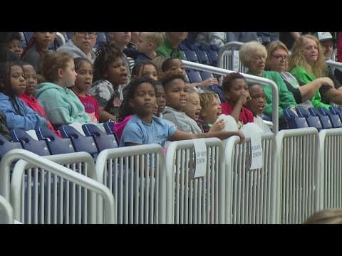 Indiana elementary students participate in 'Readers become Leaders' rally at Butler