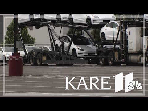 Nearly 4,000 auto dealers send letter to President Biden asking him to tap the brakes on EV regulati