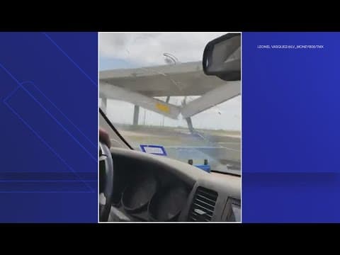 Texas overpass collapse captured on camera