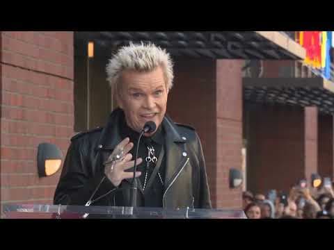 Rock and Roll Hall of Fame announces 2025 induction nominees