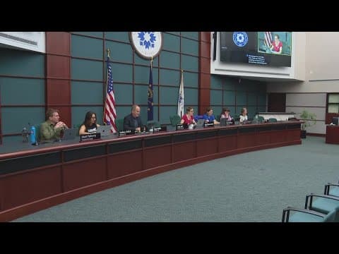 Bloomington council votes to support gender-affirming care