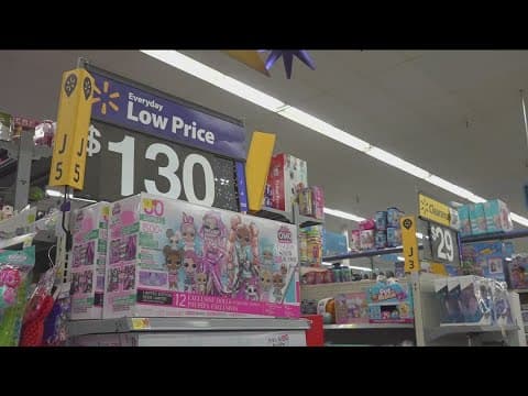 Experts warn against certain toys during holiday season
