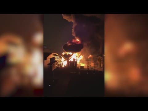 London’s Heathrow slowly resumes flights after a fire cut power to Europe’s busiest airport