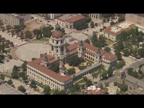 Earthquake strikes Los Angeles area