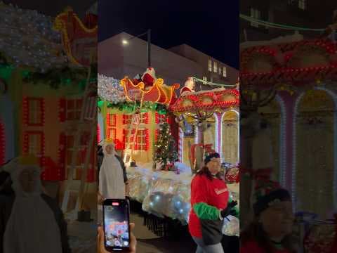 Santa Claus ends 50th 9NEWS Parade of Lights in Denver