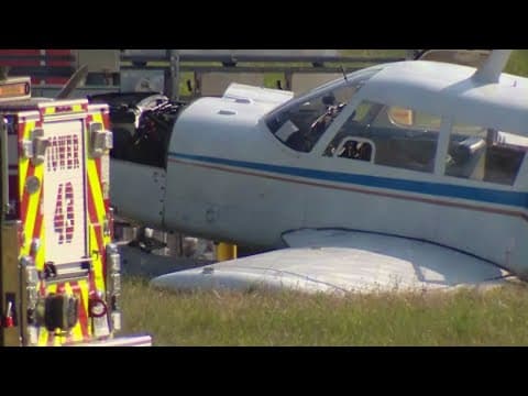 Small plane carrying 3 people crashes off BWI Airport runway