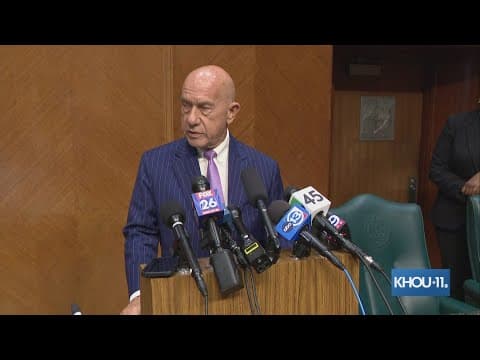 Houston Mayor John Whitmire addresses HPD Chief Troy Finner's abrupt retirement