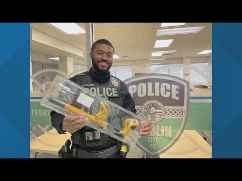 Dublin police distributing free steering wheel locks for Kias, Hyundais