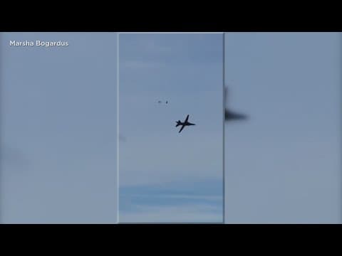 Jet crashes during Thunder over Michigan air show