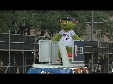 Houston Astros' mascot Orbit takes a spin through the H-E-B Thanksgiving Day parade
