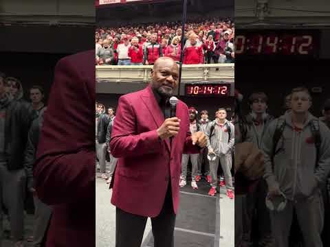Ohio State defensive line coach Larry Johnson speaks at Skull Session before Michigan game #shorts