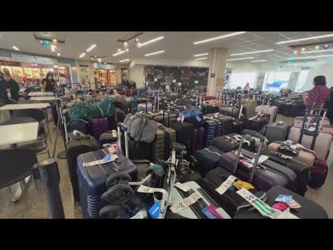 Southwest Airlines continues flight cancellations across the country