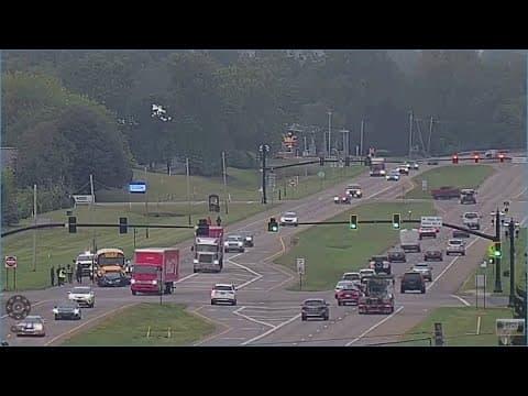 2 injured following crash involving school bus in Groveport