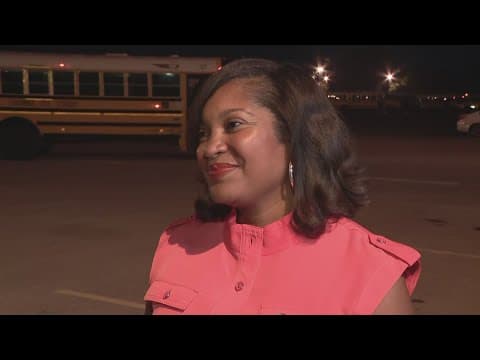 Columbus City Schools superintendent welcomes 45,000 students back on first day of school