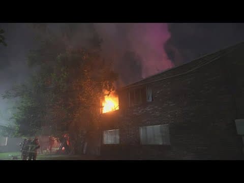 One dead, three injured in North Houston apartment fire