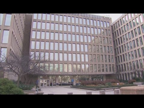 Millions of federal employees baffled by mysterious email—What did you do last week?