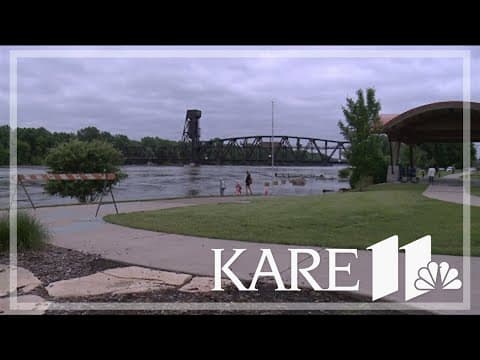 Walz, FEMA update Minnesota flood status