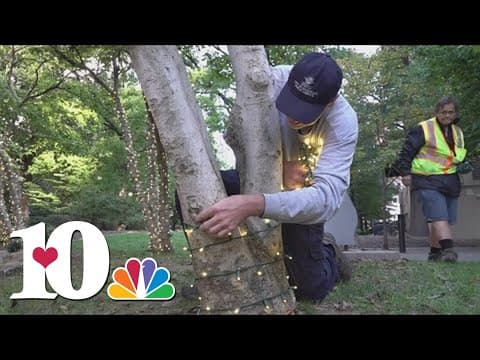 Knoxville starting to decorate for Christmas season