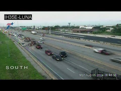 DFW Traffic: Stalled car on I-35 causes big backup heading south toward Dallas