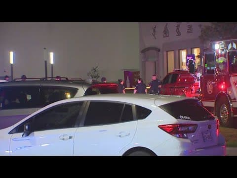 Witness describes scene outside Katy Mills mall during shooting
