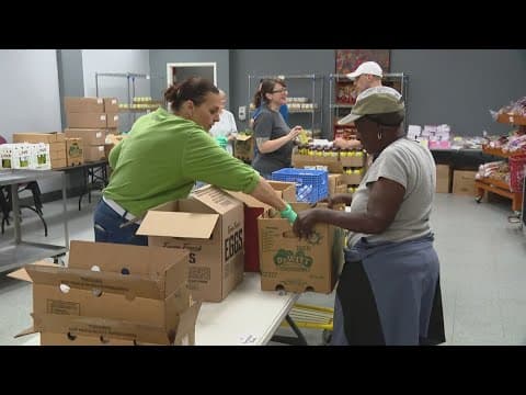 Mid-North Food Pantry hosts 'pantry day' in Indianapolis