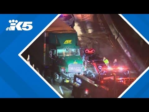 Jackknifed semi-truck shuts down I-5 S near James St in Seattle