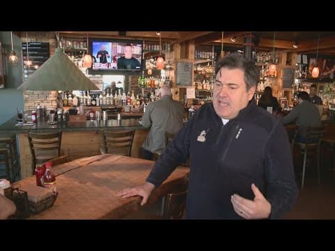 Youngkin praises support from Del Ray restaurant owner on Monumental Sports site proposal