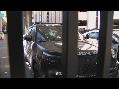 9 HPD patrol vehicles smashed with rocks in downtown Houston