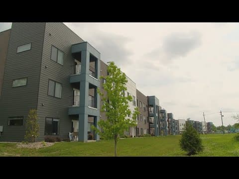 4 shot at southern Indiana apartment building; police have 2 suspects in custody