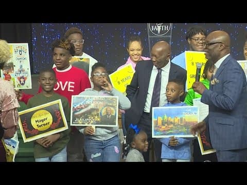 Mayor Turner honored for 8-year-term during Acres Homes worship service