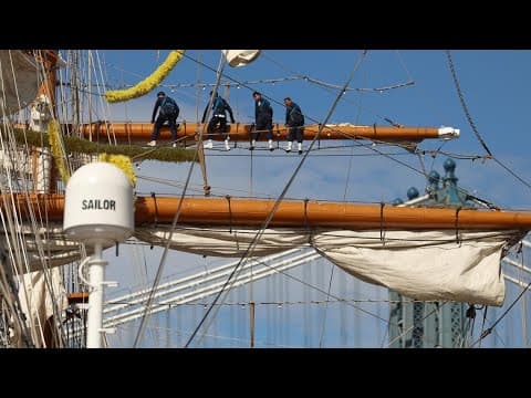 Turbulent waters may have contributed to Mexican tall ship's crash into Brooklyn Bridge