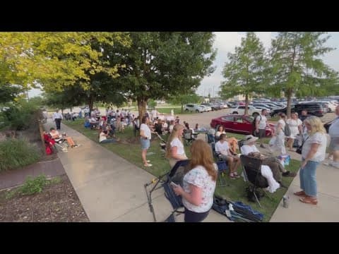 Neighbors oppose Islamic, Mormon houses of worship