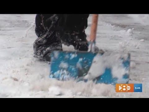 Here's how to protect yourself from cold weather and avoid frostbite