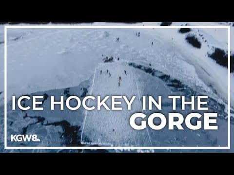 Ice hockey fun in the Columbia Gorge